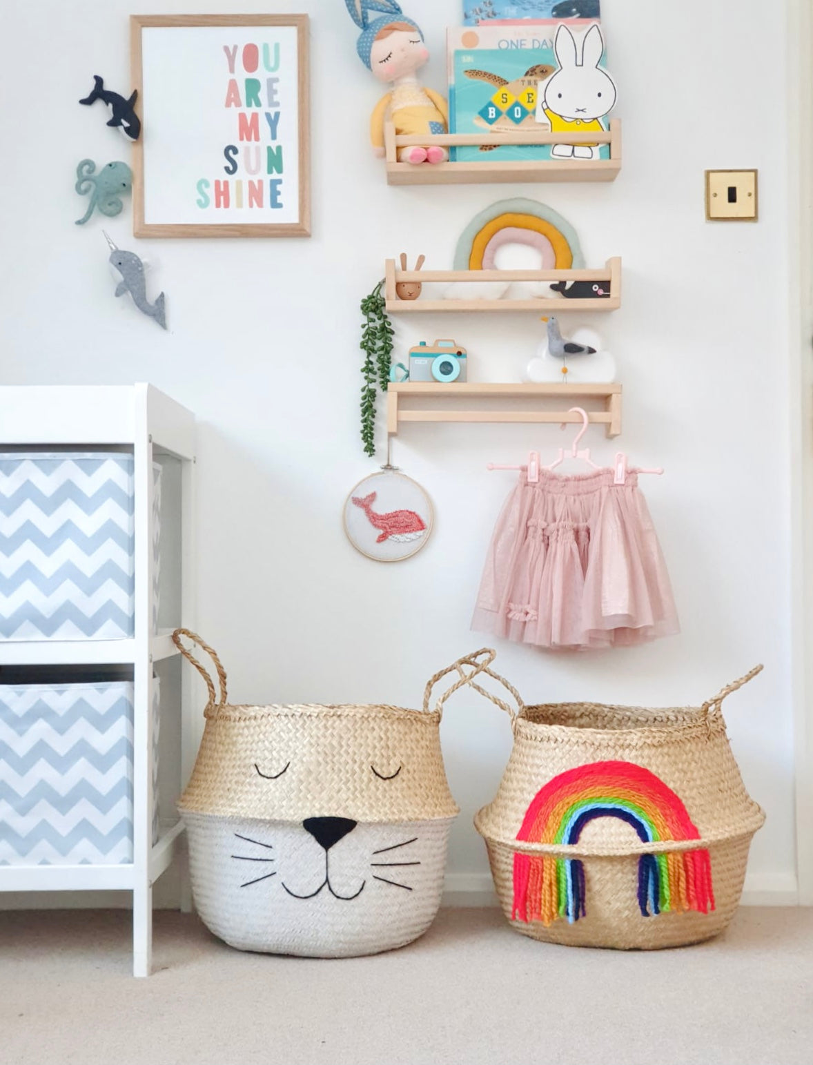 Vivid tassel rainbow basket - Extra Large - Bellybambino