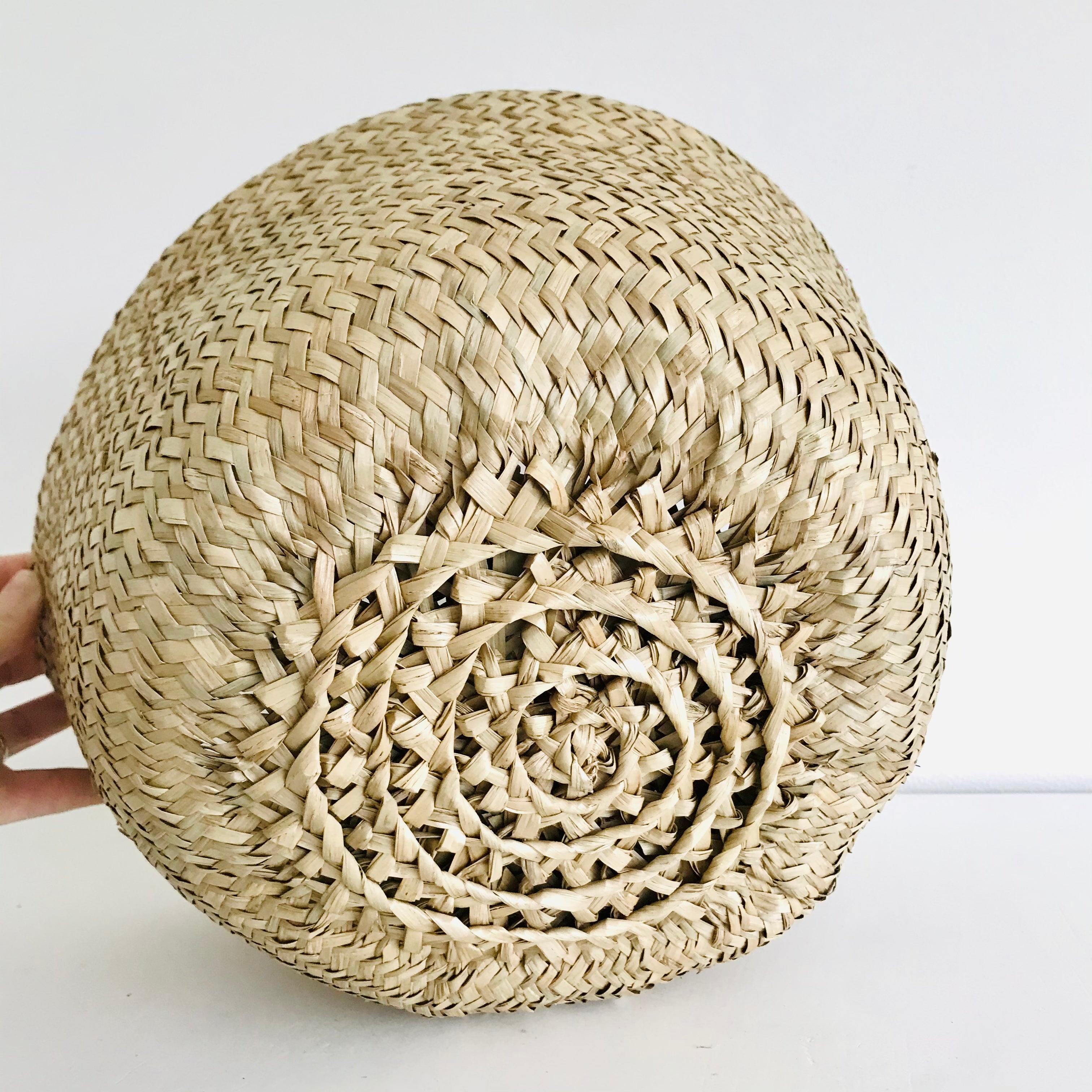 Plain Seagrass Basket - Large - Bellybambino