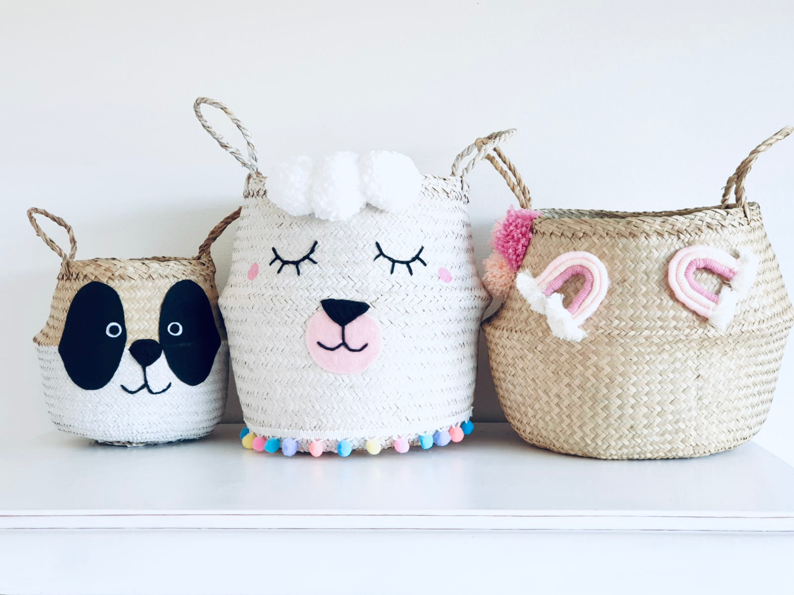 Lucy Llama pom pom Basket - Large - Bellybambino