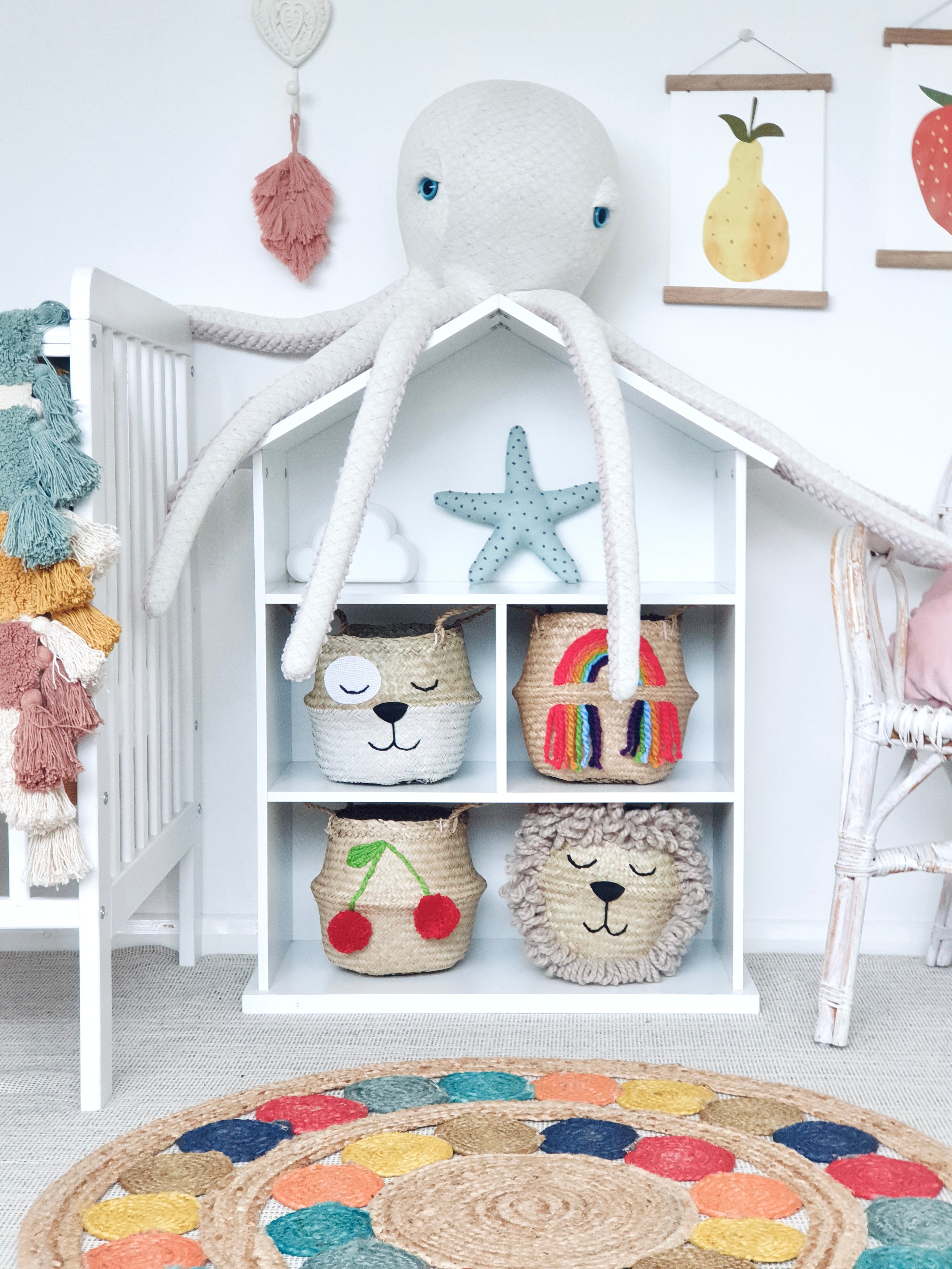 Natural Lion Basket - Small - Bellybambino
