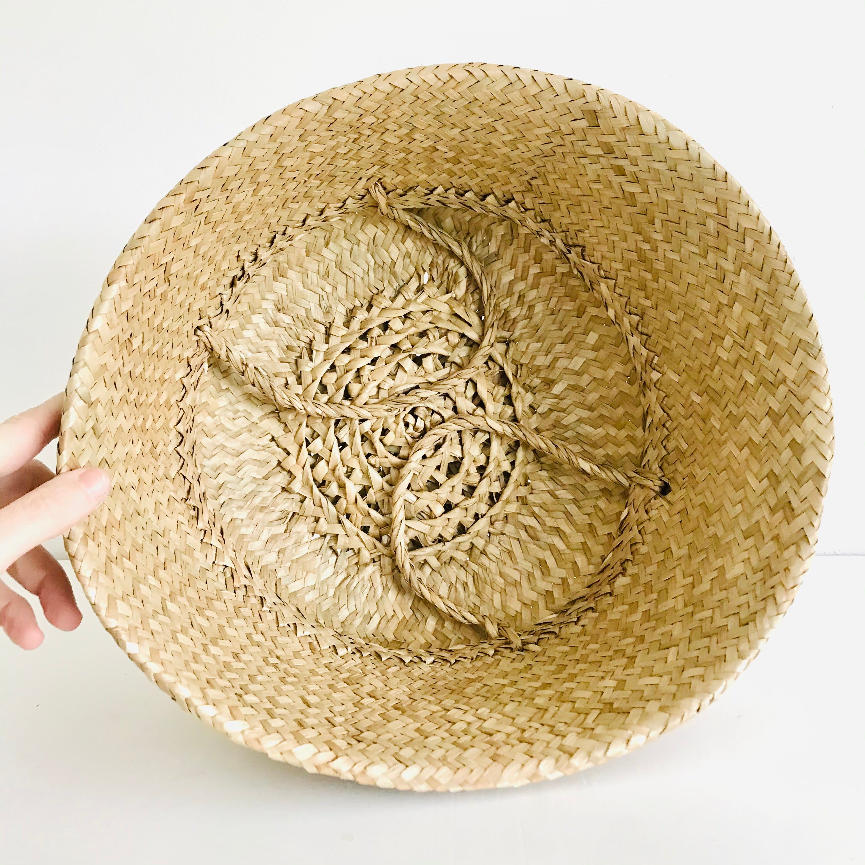 Plain Seagrass Basket - Large - Bellybambino