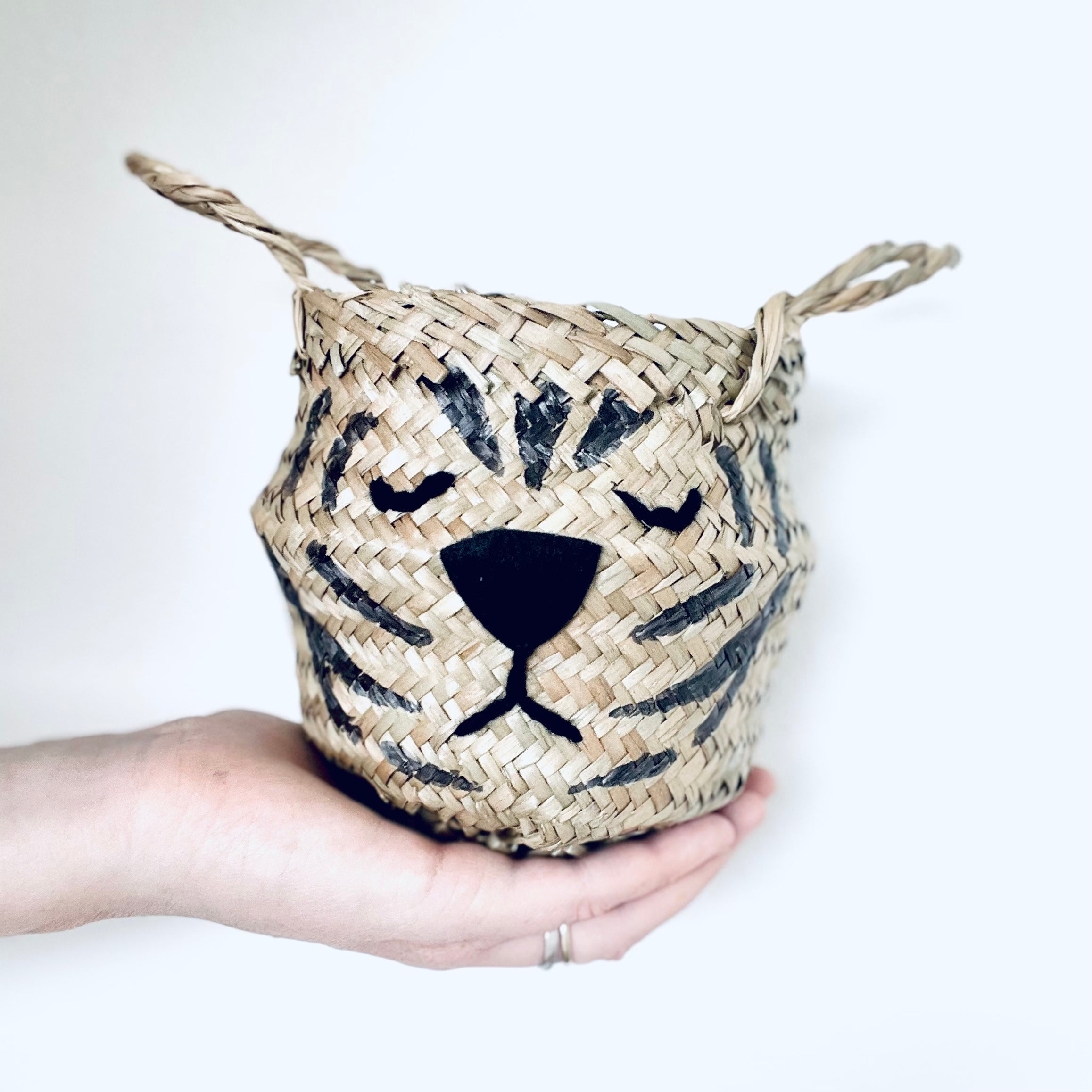 Natural Tiger Basket - Mini - Bellybambino